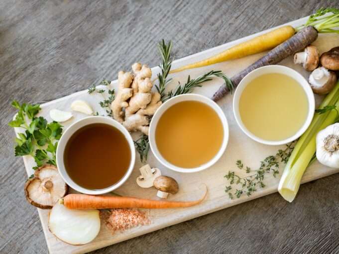 Anxiety? 10 Foods You Should Be Eating (and What To Avoid!)