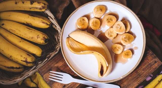 10 Ways to Eat More Organic Food On a Budget