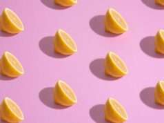 9 Ways to Flush Away Toxins with Lemons