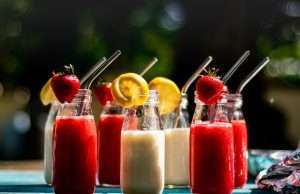 5 Best Smoothies for Great-Looking Skin