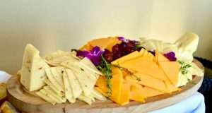 How to Choose the Healthiest Cheese: Don’t Eat These Types