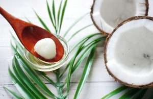 9 Foods and Herbs that WIPE Away Aging