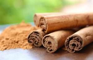 Cinnamon & 8 Other Herbs to Balance Blood Sugar
